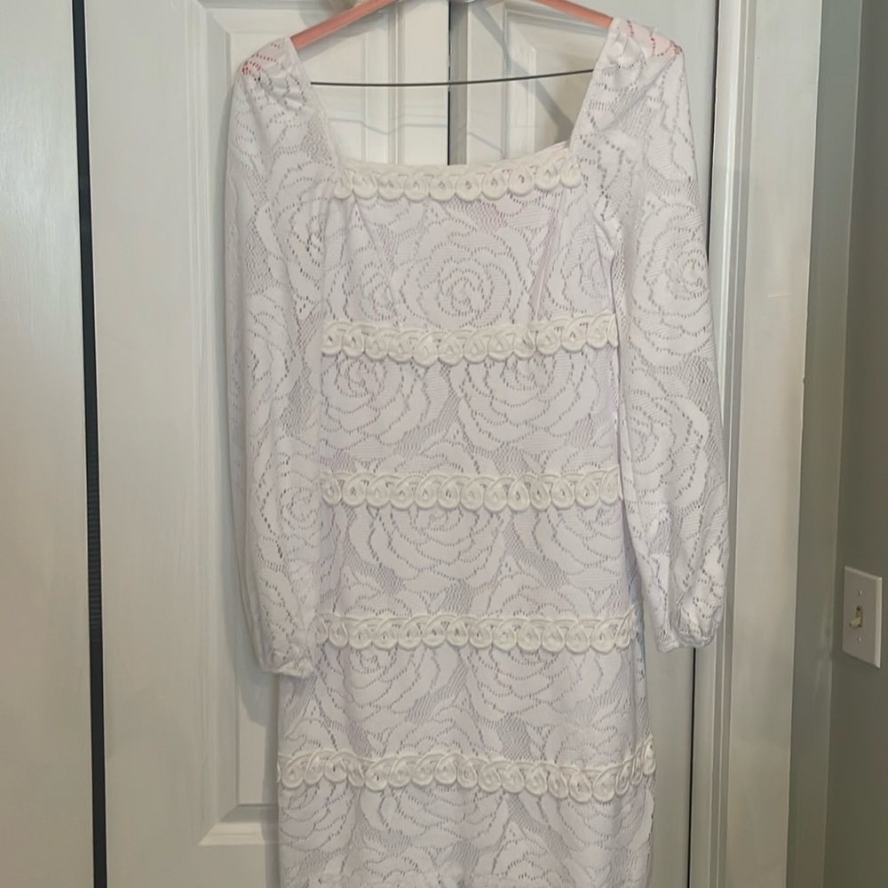 Like New Lily Pulitzer white long sleeve dress